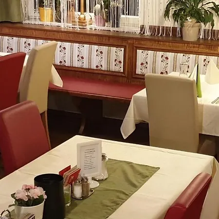 Sonnenhof Motorradkrauk 乌尔里希斯贝格