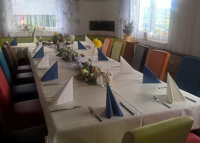 Sonnenhof Motorradkrauk Konukevi Ulrichsberg