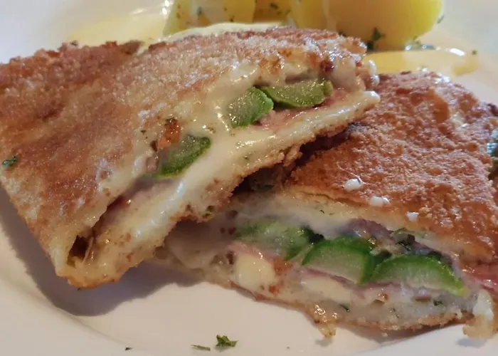 Sonnenhof Motorradkrauk Konukevi Ulrichsberg