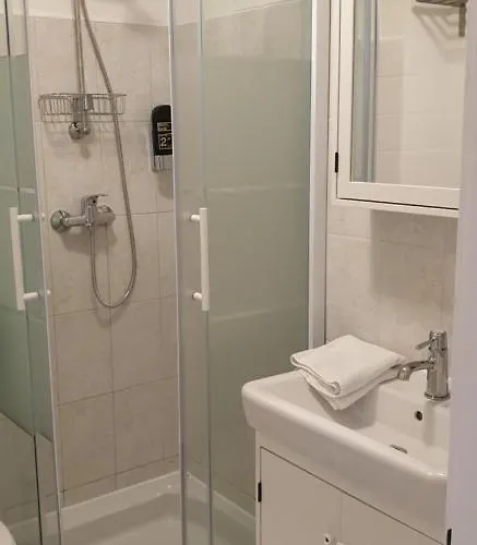 Sonnenhof Motorradkrauk Konukevi Ulrichsberg