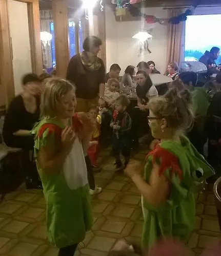 Sonnenhof Motorradkrauk 乌尔里希斯贝格