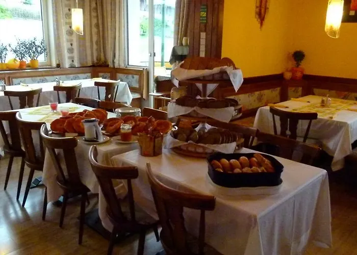 Sonnenhof Motorradkrauk 乌尔里希斯贝格